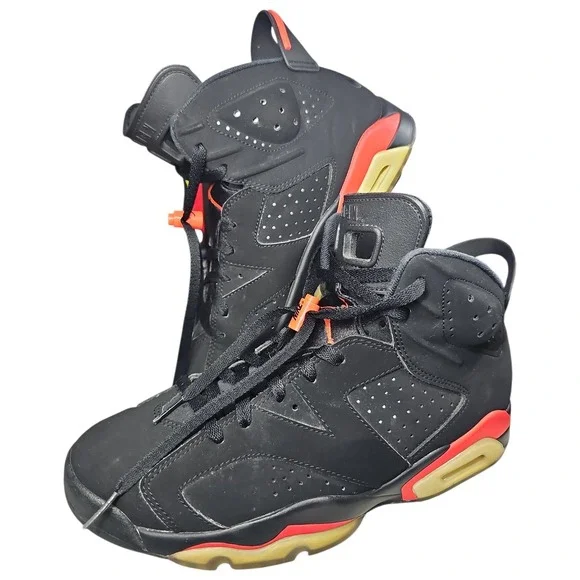 Air Jordan 6 Retro "Infrared" (384664-060) - Picture 2 of 8